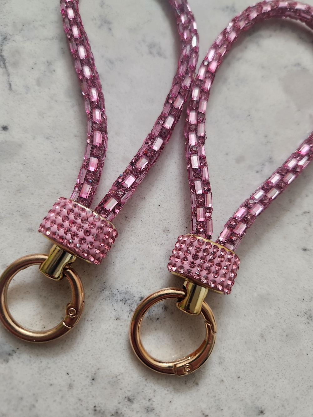 Sparkle Loop Keyring - Picture 5 of 13